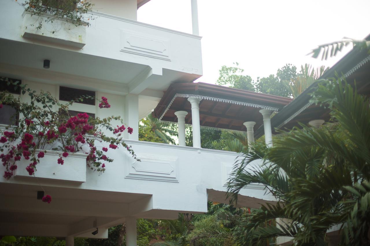 Hareesha Holiday Resort Galle Buitenkant foto